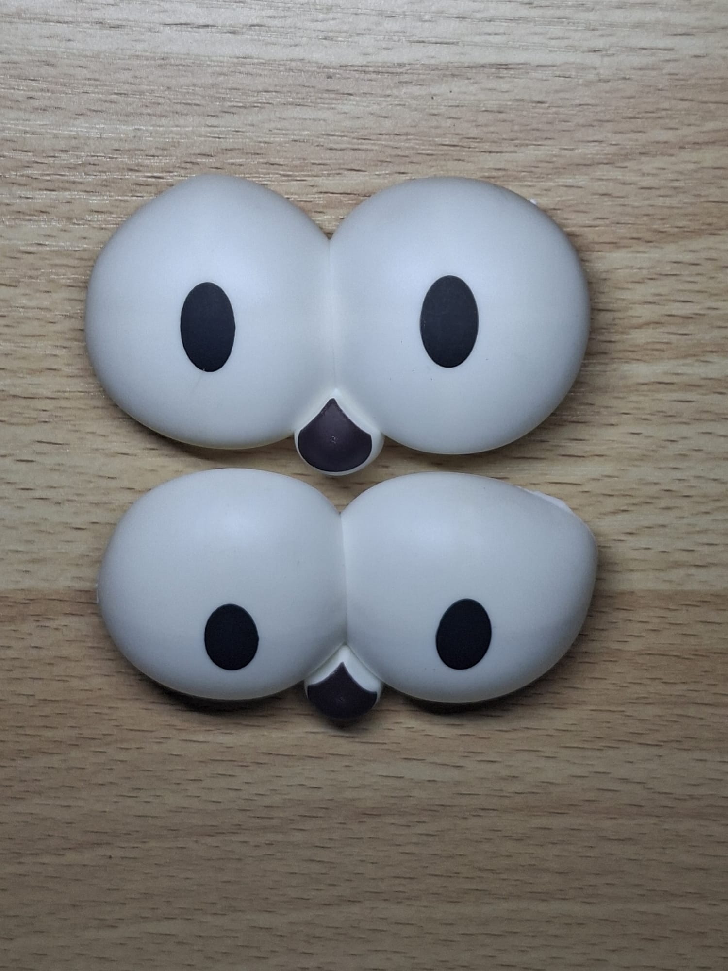 XL Eyes